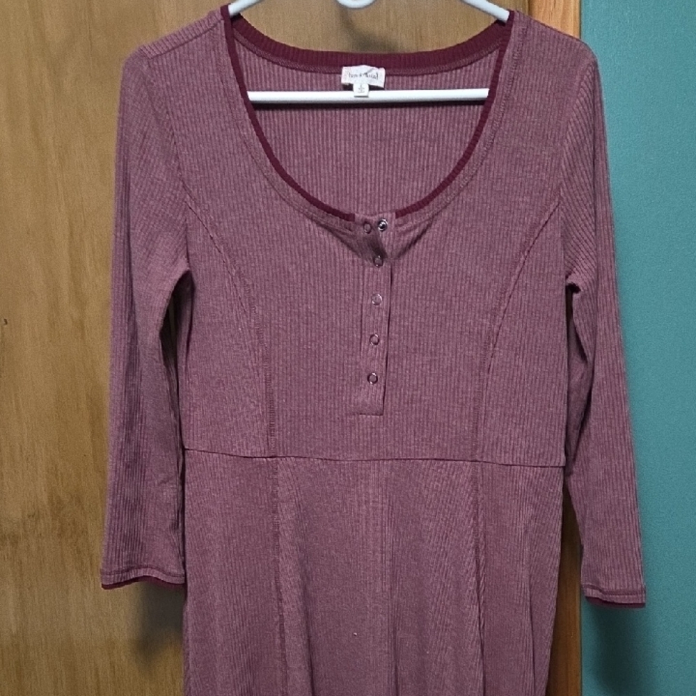 **2 for $10** Hem & Thread Ribbed Scoop Neck Dress in Dusty Mauve